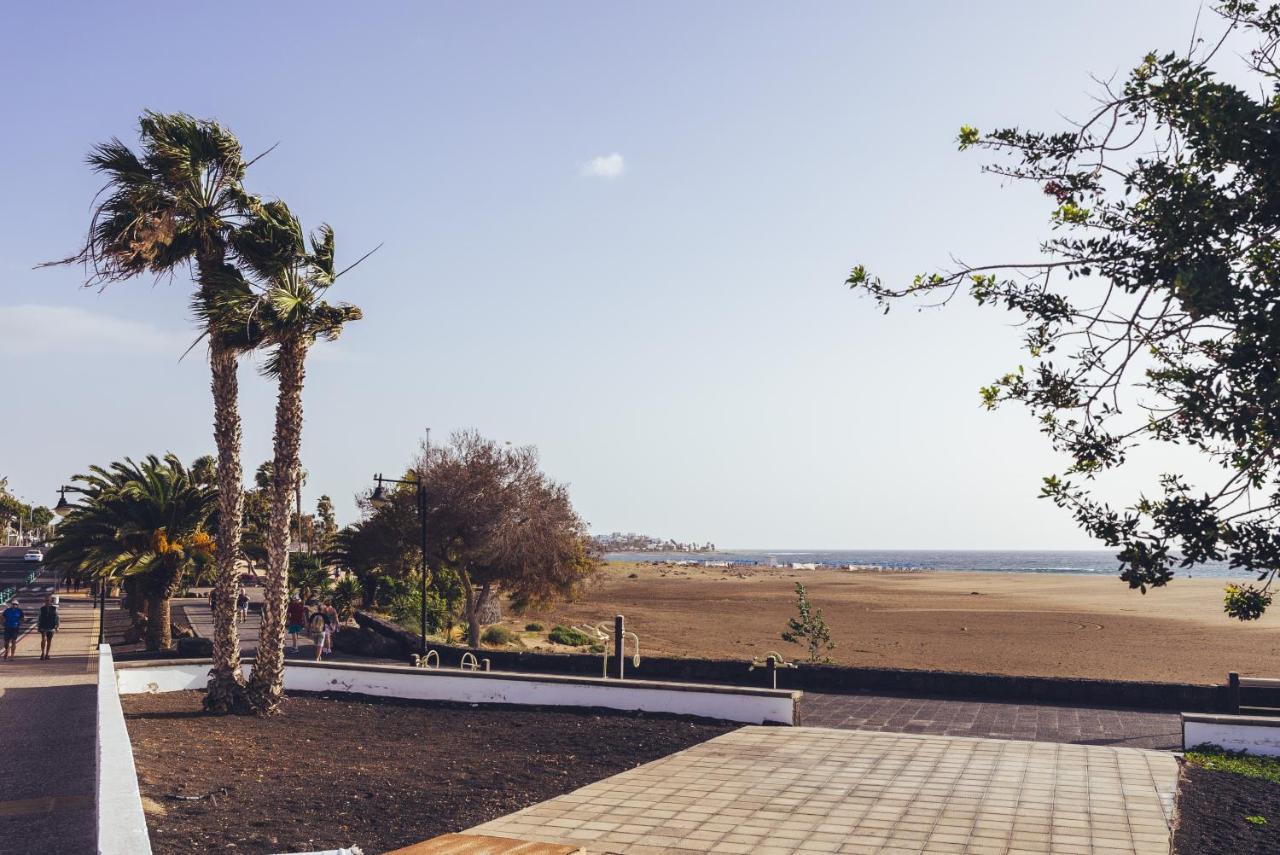 Apartamento Alisios Beach Puerto Del Carmen Пуерто-дель-Кармен Екстер'єр фото